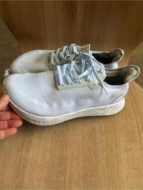 Light Blue Knit Women's Athletic Sneakers